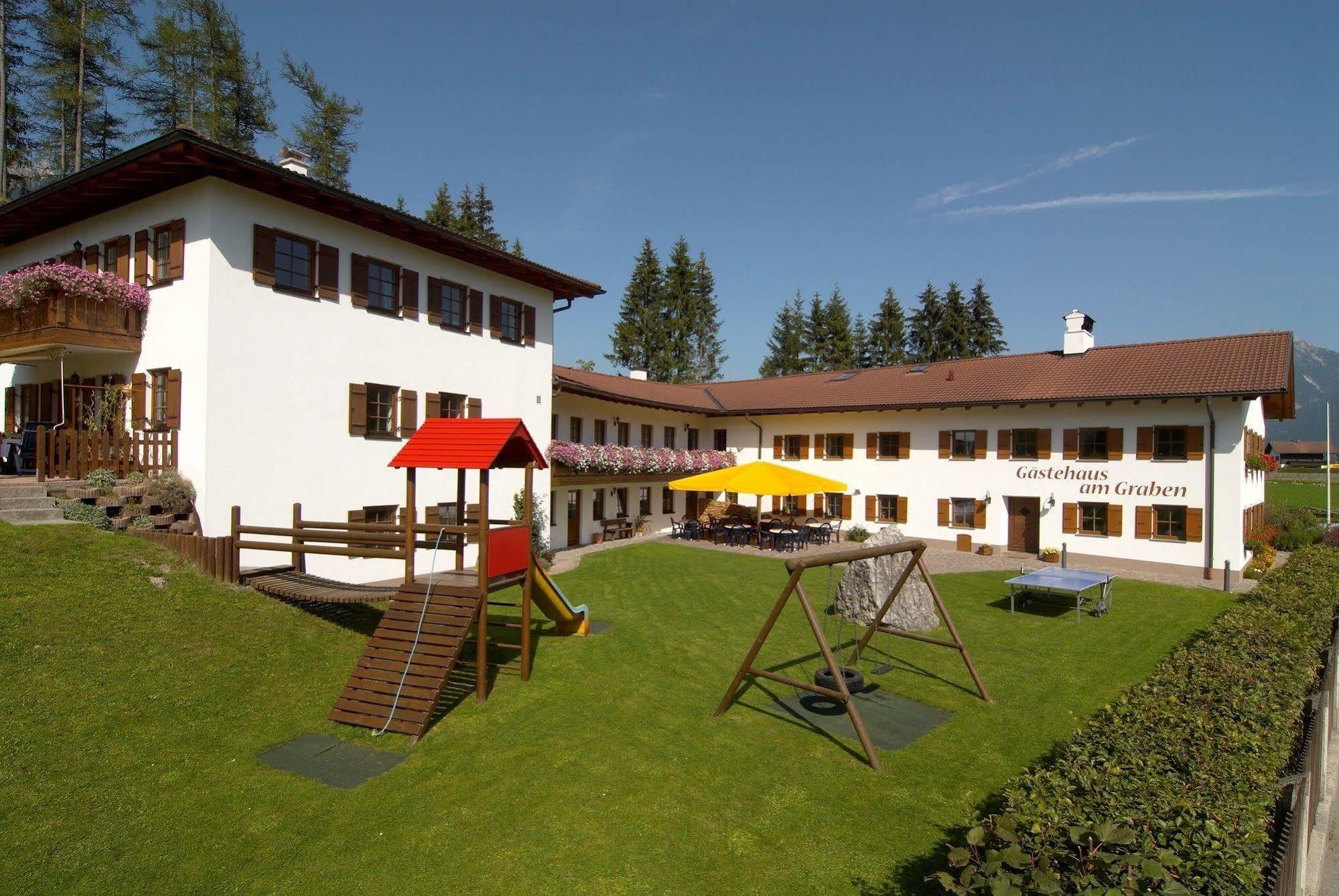 Gaestehaus Am Graben Reutte Zewnętrze zdjęcie