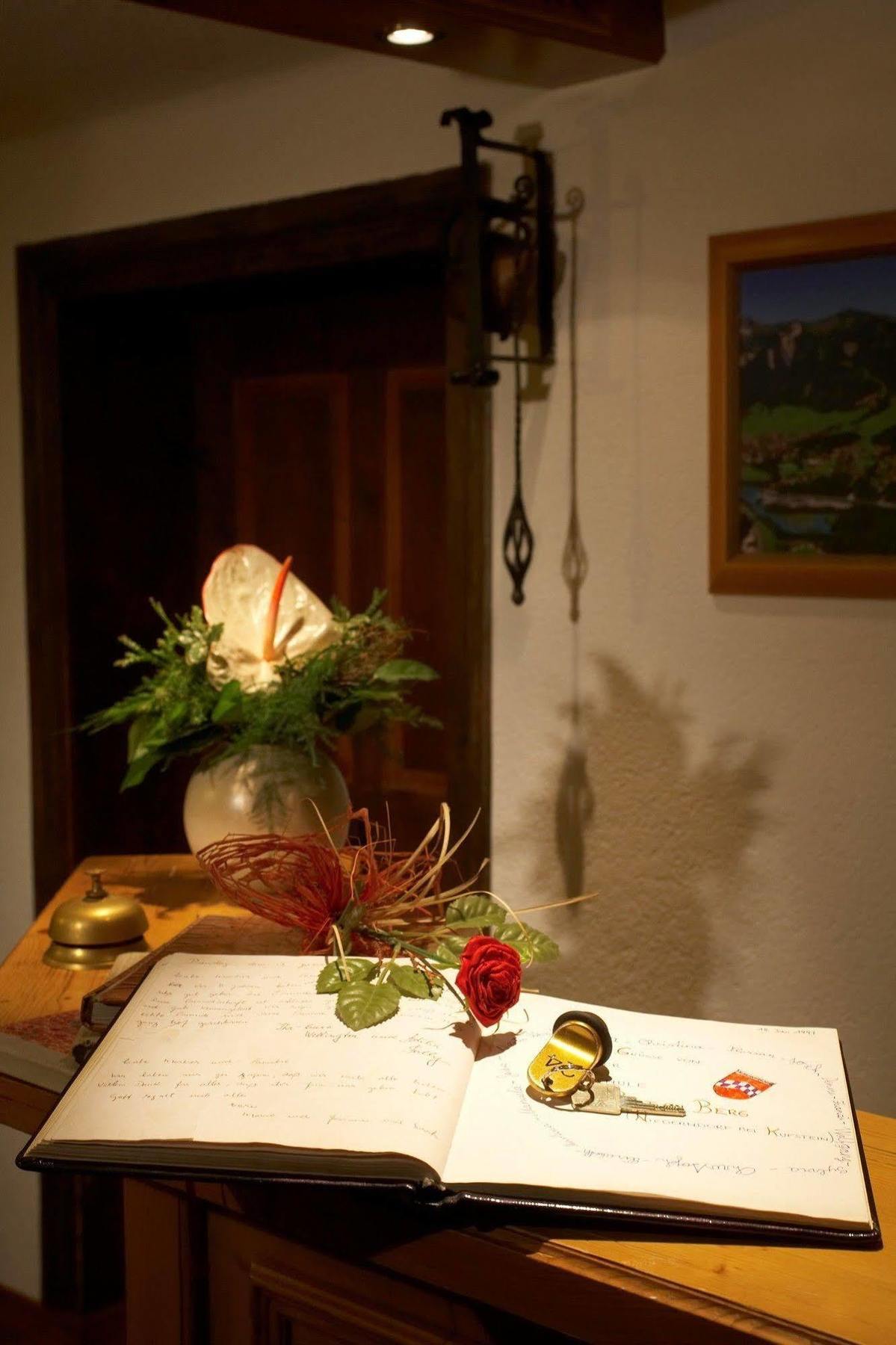 Gaestehaus Am Graben Reutte Zewnętrze zdjęcie